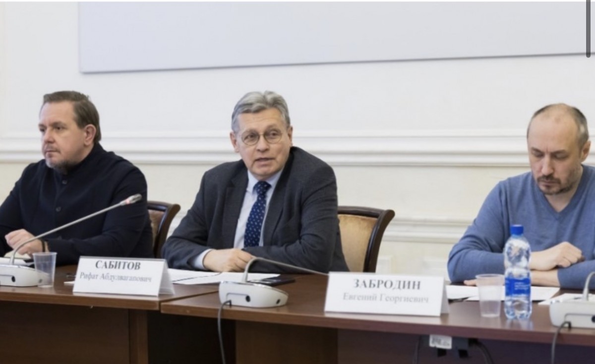 Рифат Сабитов рассказал о приоритетах и итогах деятельности комиссии ОП РФ по развитию информационного сообщества, СМИ и массовых коммуникаций