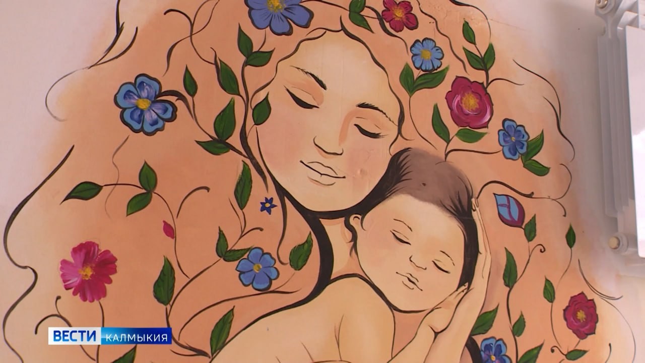 С 1 сентября выплата пособия по беременности и родам студенткам будет передана в ведение Социального фонда России.