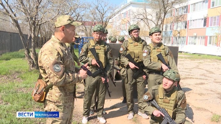 Сегодня на базе регионального Центра «ВОИН» начались курсы повышения квалификации для преподавателей школьного предмета «Основы безопасности и защиты Родины».