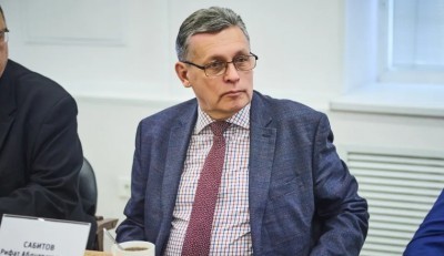 Рифат Сабитов: «Крупнейшие операторы связи объединились вокруг нацмессенджера МАКС как единого канала доверенных коммуникаций»