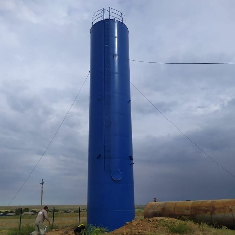 В посёлке Бага-Чонос Целинного района установили новую водонапорную башню