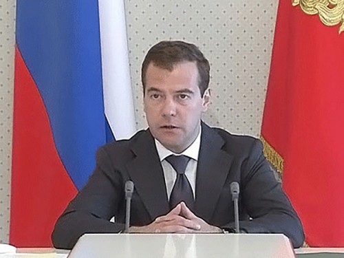 Медведев считает праймериз полезными для российской политической системы