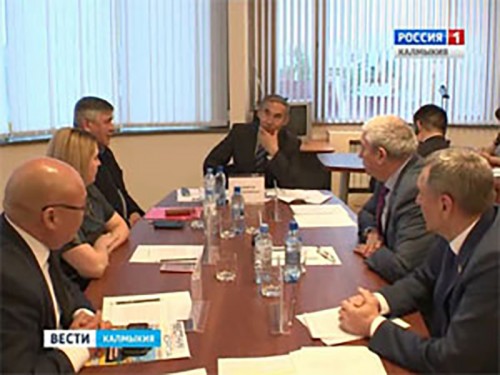 В Элисте состоялось заседание Южно-российской парламентской конференции