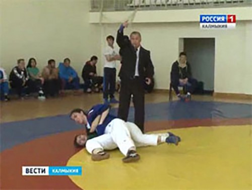 В Элисте прошел Всероссийский турнир по борьбе на поясах