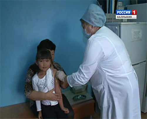В Калмыкии продолжается массовая вакцинация