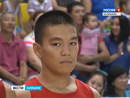 Боксер из Калмыкии Чингиз Натыров возвращается на родину с триумфом