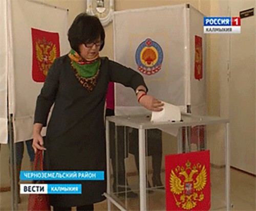 В поселке Комсомольский прошла отчетно-выборная конференция партии"Единая Россия"