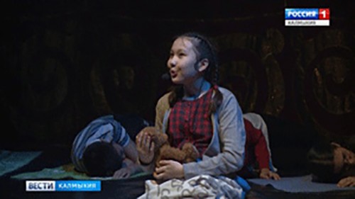 На сцене Национального драматического театра состоялась премьера спектакля «В поисках счастья»
