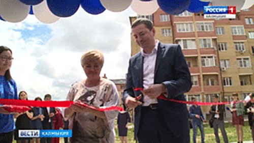 В Элисте открылся детский развивающий центр «Тенгрин эдстя»
