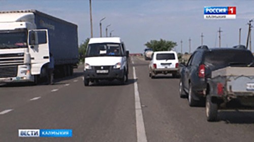 Более 4000 катафотов установлено на дорогах Калмыкии