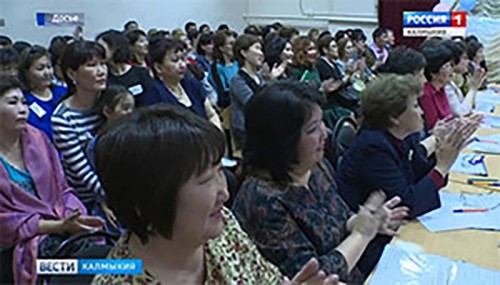 В понедельник свои знания проверят педагоги