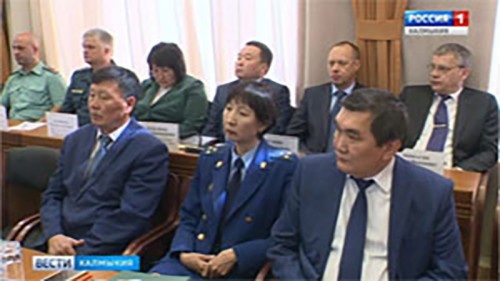 Калмыцкие законодатели рассмотрели 10 вопросов