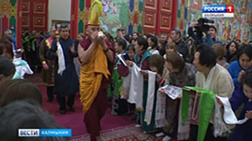 В Центральном хуруле продолжается церемония Пуджи долгой жизни Шаджин ламы Калмыкии