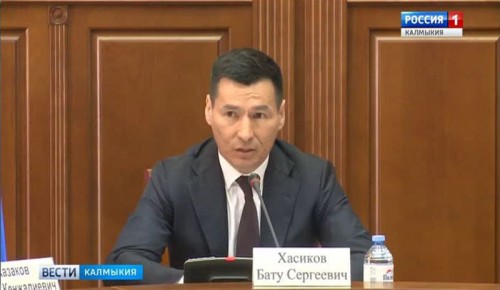 Бату Хасиков провел заседание призывной комиссии