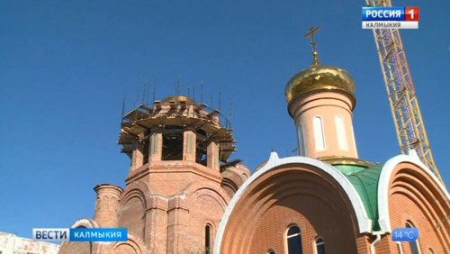 Бату Хасиков посетил строительство Кафедрального собора