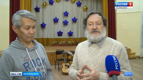 Школьники русской национальной гимназии получили подарок