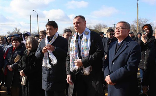 Председатель правительства Калмыкии Юрий Зайцев с рабочим визитом побывал в Приютненском районе