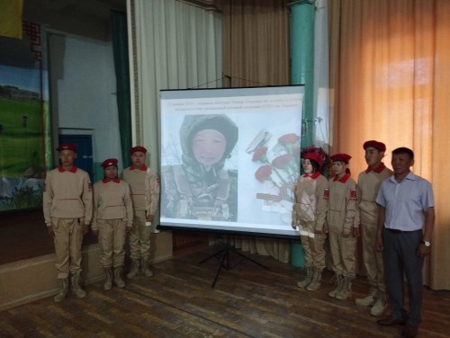 Юнармейскому отряду Цаган-Нурской школы присвоено имя его выпускника Нямина Музраева