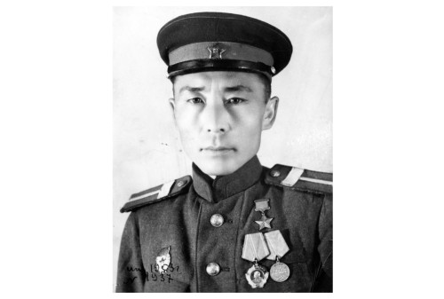 Герой Советского Союза Батор Басанов