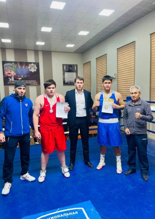Калмыцкий боксер Тенгир Горяев стал чемпионом Всероссийских соревнований по боксу