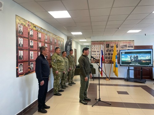 В столичной 4 школе открыли взвод центра "Воин".