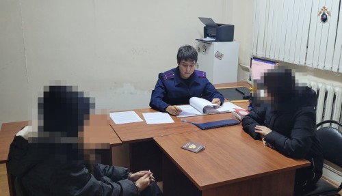 В Элисте подростки предстанут перед судом за угон и вымогательство