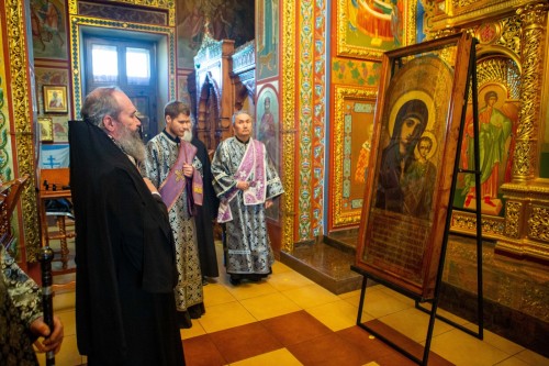 К празднику Торжества Православия завершилась реставрация образа Богородицы