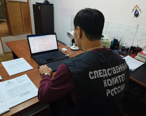 В Калмыкии бывший заместитель главы администрации районного муниципального образования подозревается в превышении должностных полномочий.