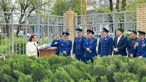 Открыта мемориальная доска ветерану Великой Отечественной войны Михаилу Лопатину в Элисте