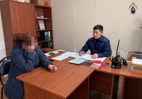 В Элисте местная жительница предстанет перед судом по обвинению в убийстве.