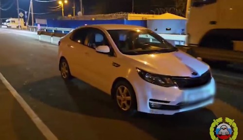 В Волгоградской области у пассажира из Калмыкии нашли гашиш.