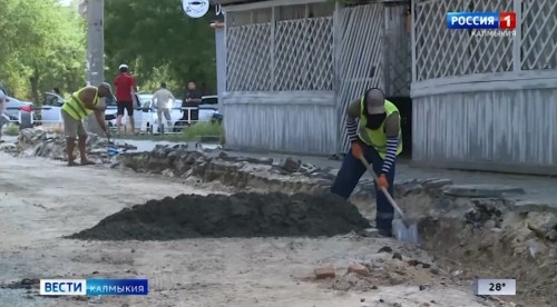 Летняя жара ставит перед нами множество вызовов, но особенно тяжело приходится тем, кто вынужден трудиться под открытым небом.