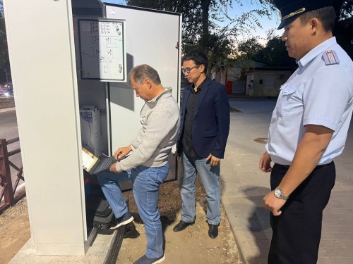 В Элисте проводятся мероприятия по корректировке работы светофорных объектов.
