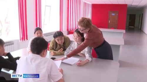 Сегодня — Международный день социального педагога.