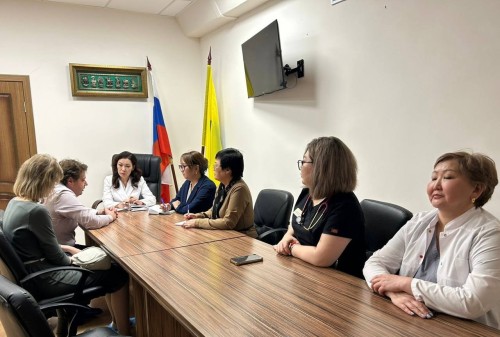 В Лаганской районной больнице в рамках федерального проекта «Здоровое будущее» открылся специализированный кабинет для обучения навыкам первой помощи.