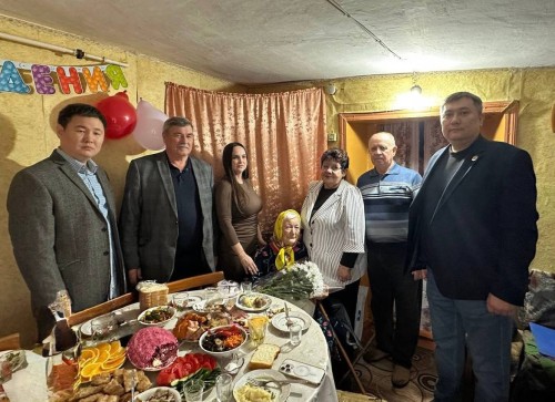 Сегодня свой 90-й день рождения отмечает ветеран Великой Отечественной войны, труженица тыла Надежда Воробьева.