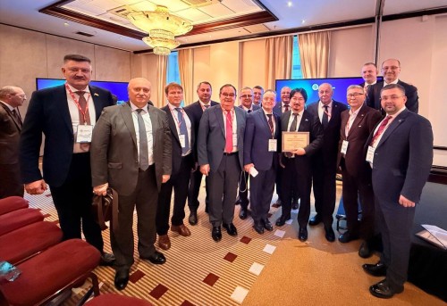 Депутат Государственной Думы Бадма Башанкаев избран вице-президентом Общероссийской общественной организации «Общество врачей России» по итогам IV Съезда организации.﻿