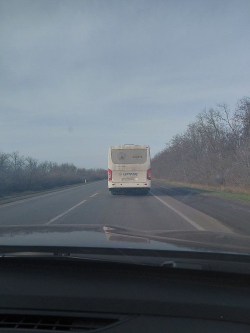 Большая партия гуманитарной помощи доставлена в зону специальной военной операции. Груз распределен между шестью точками в трех населенных пунктах.
