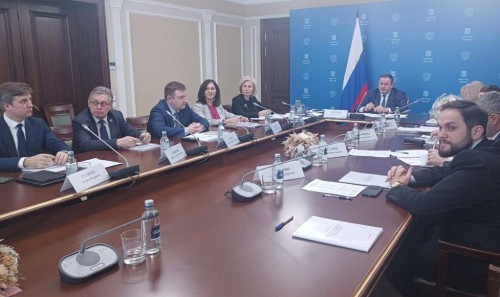 Рифат Сабитов принял участие в заседании попечительского совета Фонда поддержки детей, находящихся в трудной жизненной ситуации