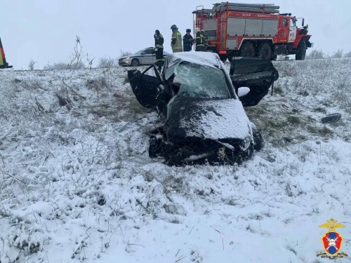 На трассе «Элиста — Арзгир — Минеральные Воды» произошло смертельное ДТП.
