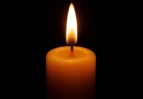 По благословению архиепископа Элистинского и Калмыцкого Юстиниана во всех храмах республики прошли заупокойные богослужения в память о жертвах депортации калмыцкого народа.