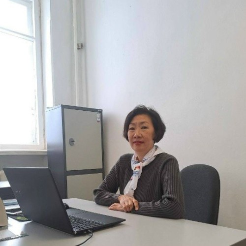 В Юстинском районе семье погибшего героя помогли похоронить бойца на родине.