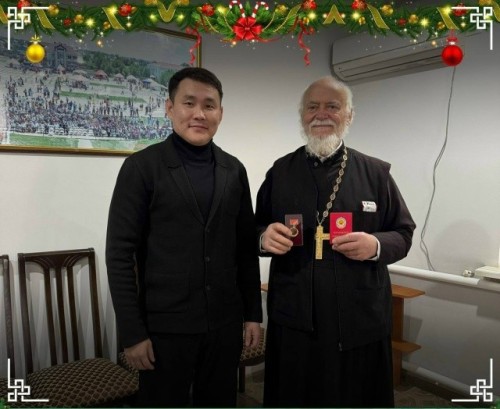 Настоятель церкви удостоен звания «Почетный житель Яшкульского района».