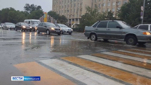 С 9 января в России вводятся новые правила тонировки для всех авто.