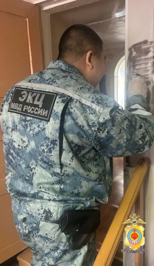 ️В Сарпинском районе возбуждено уголовное дело о краже с проникновением в жилище.