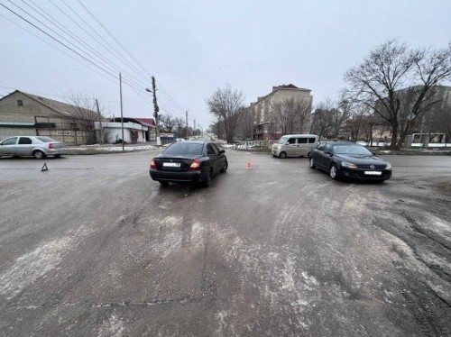 За прошедшую неделю на дорогах Калмыкии погибли четыре человека, 13 получили травмы различной степени тяжести.