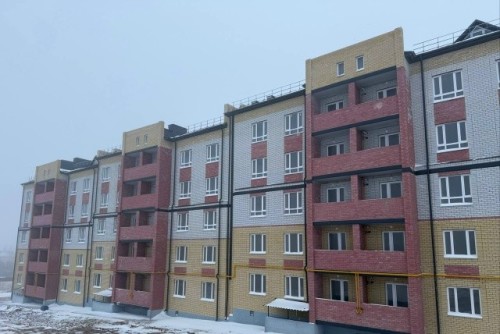 В Калмыкии зарегистрирован многоквартирный дом для переселенцев из аварийного жилья.