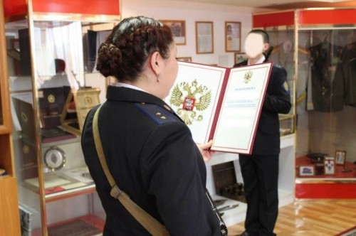 В Зале воинской славы регионального УФСБ состоялось принятие Военной присяги вновь зачисленными на службу в Управление сотрудниками.