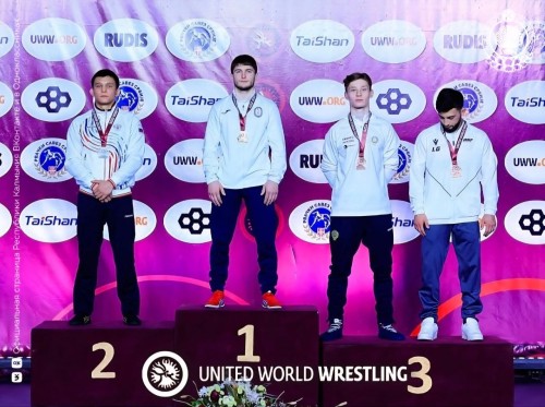 Калмыцкий борец Дорджи Шунгурциков завоевал серебро на Первенстве Европы