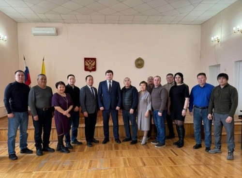 Басанг Убушаев покинул пост главы администрации Октябрьского района.